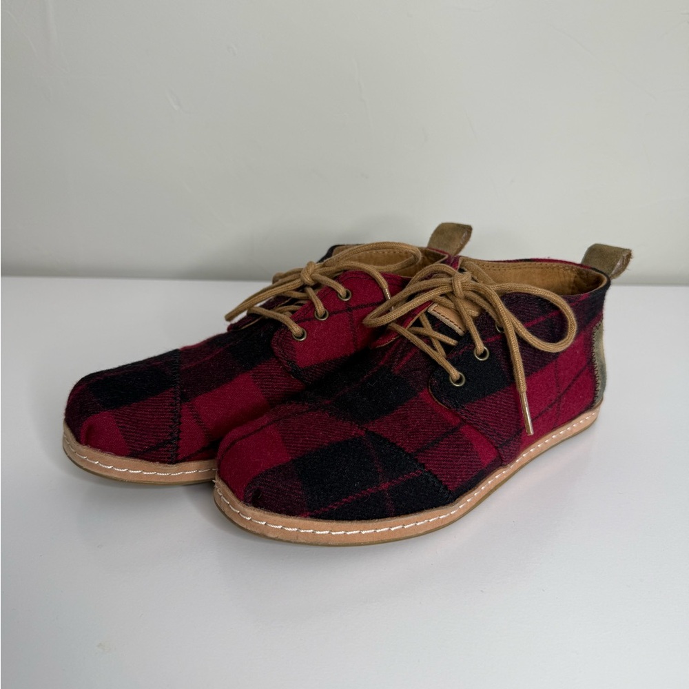 TOMS Red & Black Plaid Wool Blend Ankle Boots Women’s 5.5
